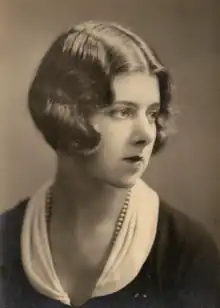 Angela du Maurier in 1920