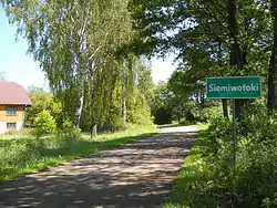 Road sign in Siemiwoloki